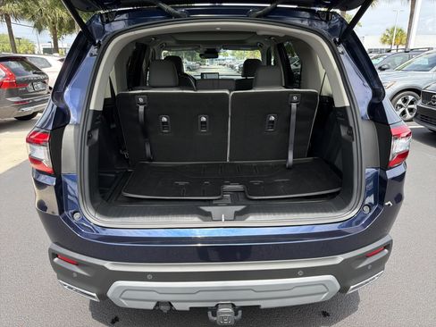 Used 2025 Honda Pilot Touring image 34