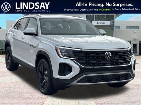 New 2026 Volkswagen Atlas Cross Sport SE AWD/4WD image 1