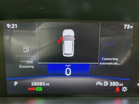 Used 2025 Volkswagen Taos SE image 19