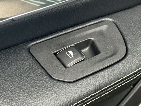 New 2026 RAM 1500 Laramie image 32