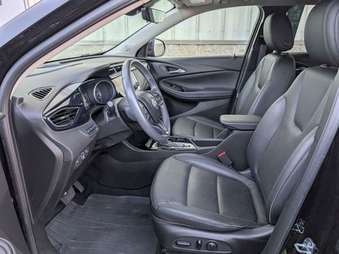 Used 2022 Buick Encore GX Essence w/ Advanced Technology Package AWD/4WD image 11