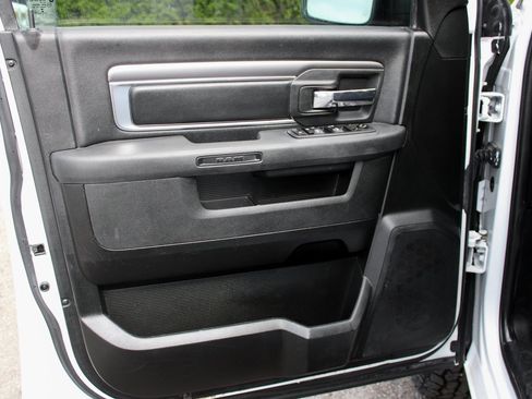 Used 2021 RAM 1500 Classic Warlock image 13