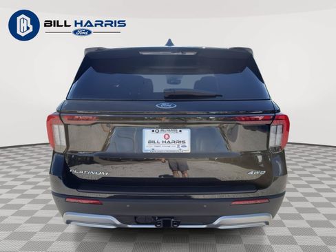 New 2026 Ford Explorer Platinum w/ LUX Leather Package AWD/4WD image 8