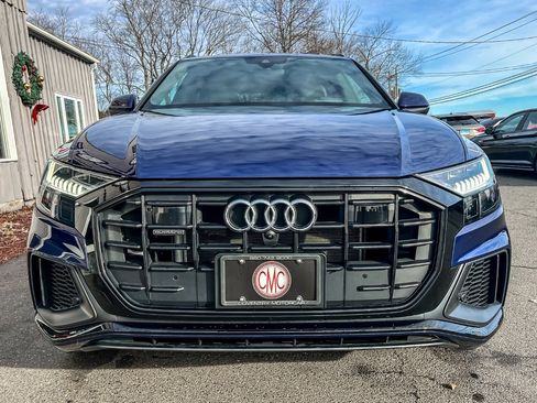 Used 2022 Audi Q8 Prestige image 3