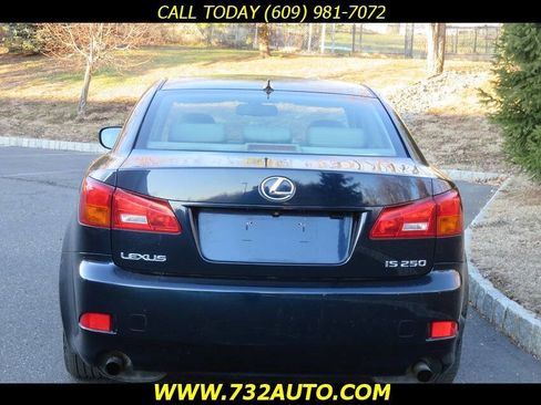 Used 2006 Lexus IS 250 image 8