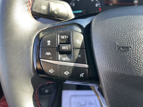 Used 2022 Ford Escape SEL w/ SEL Stealth AWD Package image 13