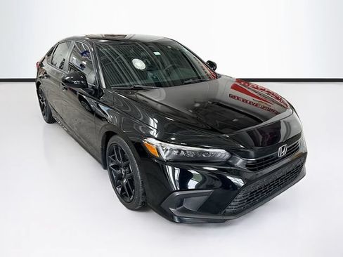 Used 2022 Honda Civic Sport image 3