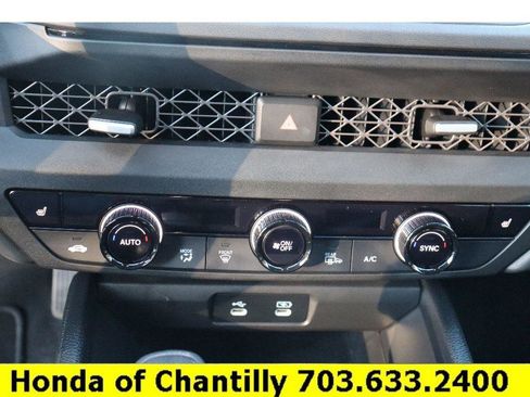 Used 2025 Honda Accord SE image 12