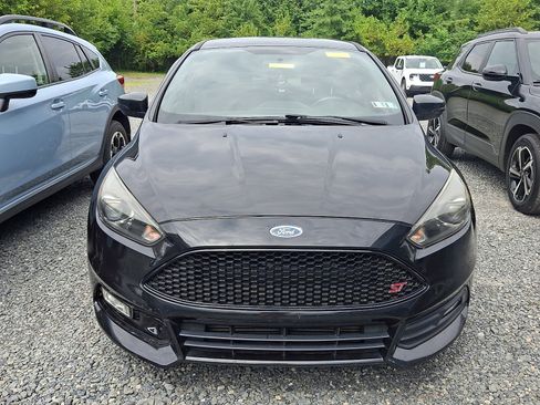 Used 2015 Ford Focus ST FWD image 2