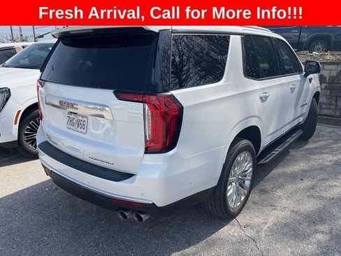 Used 2024 GMC Yukon Denali w/ Advanced Technology Package image 9