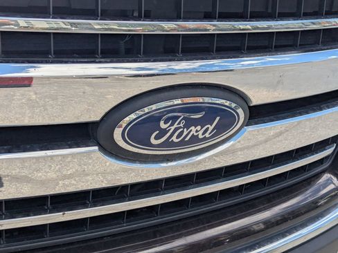 Used 2018 Ford F150 XLT AWD/4WD image 12