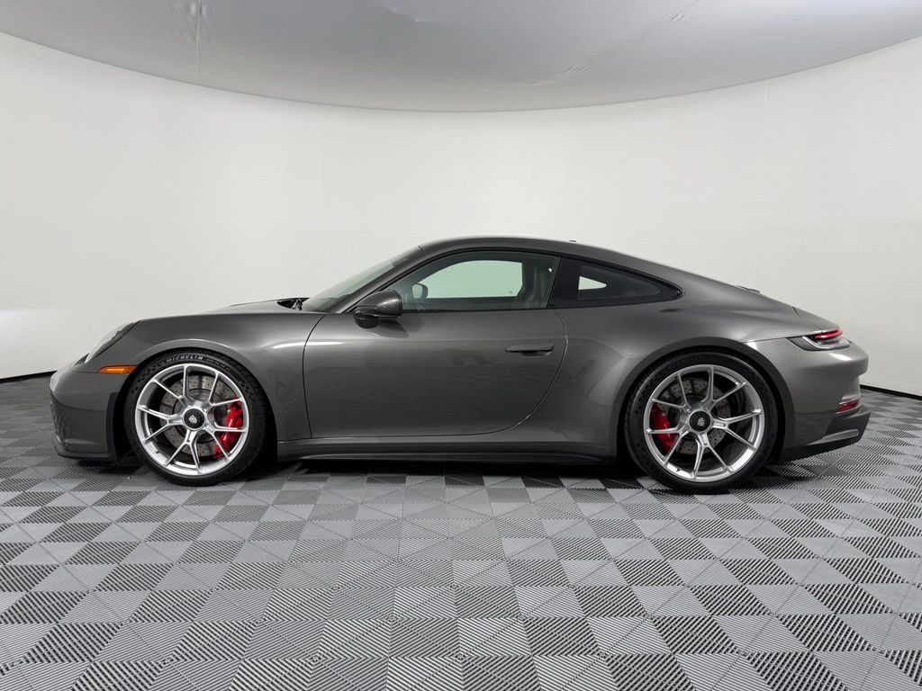 Certified 2023 Porsche 911 GT3 RWD image 2