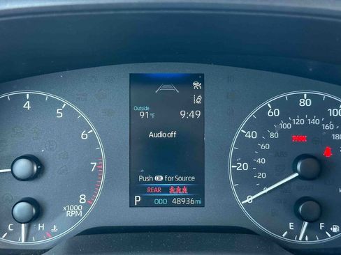 Used 2024 Toyota Corolla LE image 23