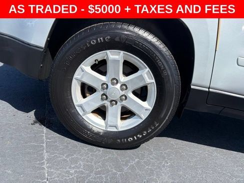 Used 2014 GMC Acadia SLE FWD image 7