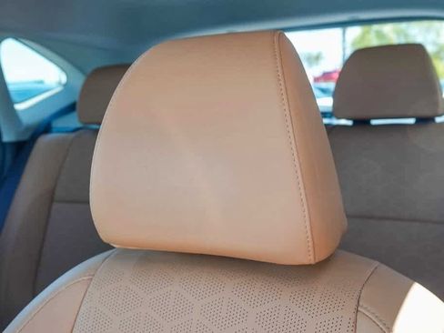 Certified 2024 Kia Seltos EX image 25