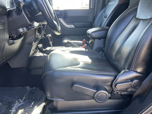 Used 2017 Jeep Wrangler Rubicon image 21