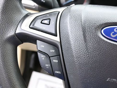 Used 2013 Ford Fusion SE image 17