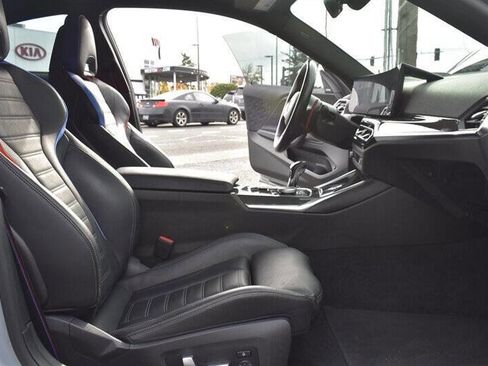 Used 2023 BMW M2 w/ Lighting Package image 22