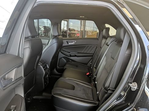Used 2021 Ford Edge ST w/ Equipment Group 401A AWD/4WD image 14
