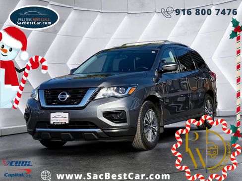 Used 2020 Nissan Pathfinder S image 1