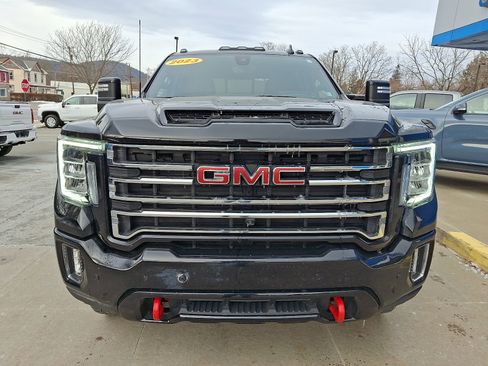 Used 2023 GMC Sierra 2500 AT4 w/ AT4 Premium Plus Package image 2