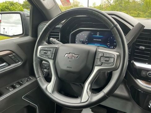 Used 2023 Chevrolet Silverado 1500 RST AWD/4WD image 22
