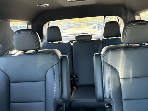 New 2026 Chevrolet Traverse LT w/ Driver Confidence Package image 23