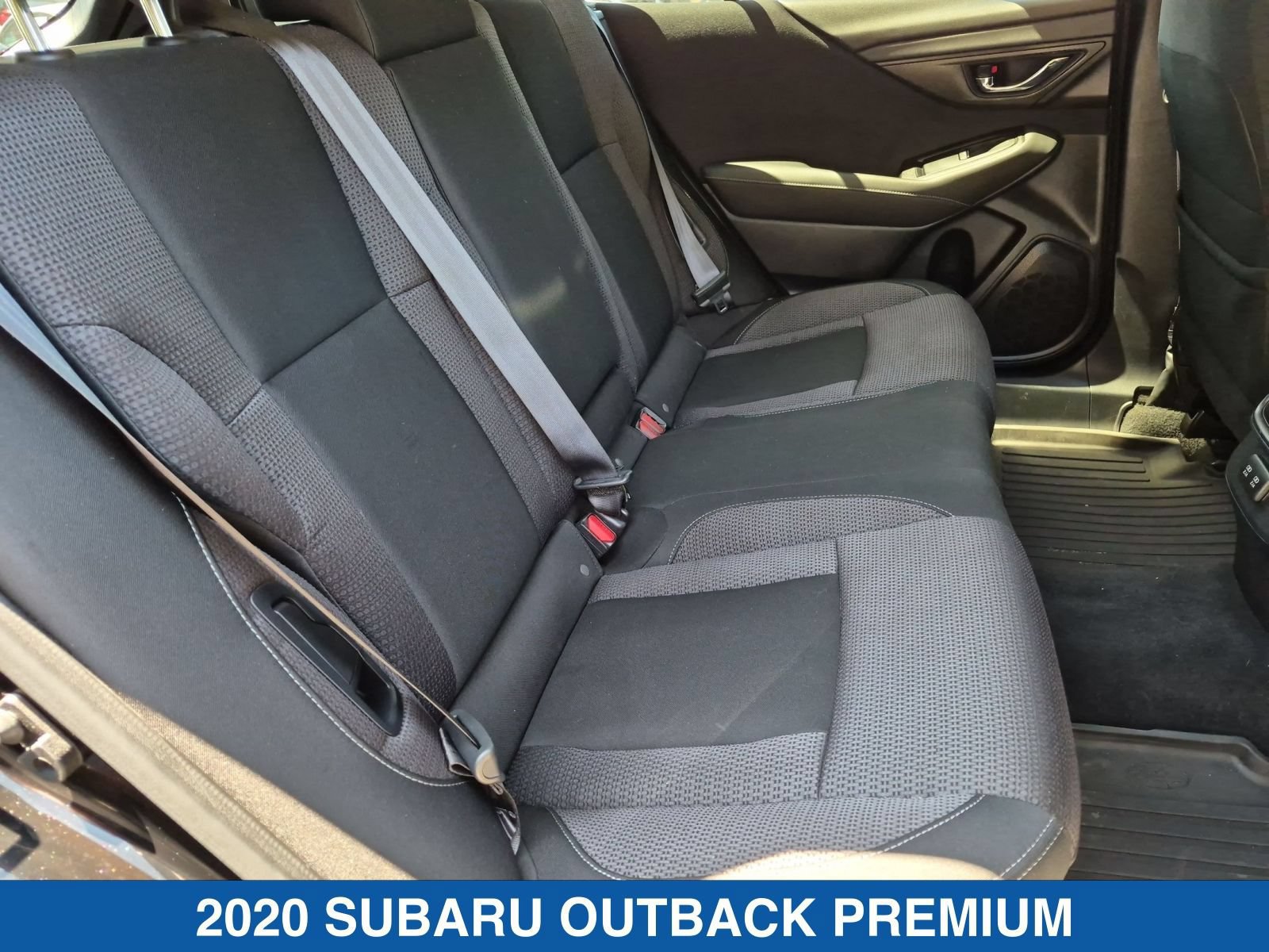 Used 2020 Subaru Outback Premium AWD/4WD image 21