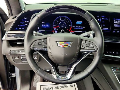 Used 2024 Cadillac Escalade ESV V w/ LPO, ONYX Package AWD/4WD image 14