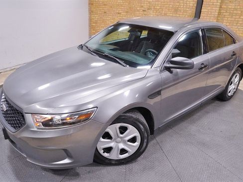 Used 2015 Ford Taurus Police Interceptor AWD image 2