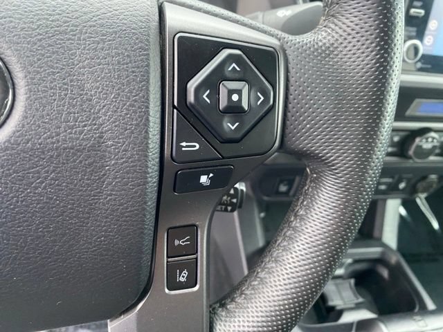 Used 2021 Toyota Tacoma TRD Off-Road w/ Technology Package AWD/4WD image 20