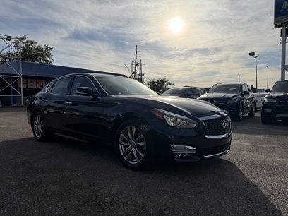 Used 2019 INFINITI Q70 Luxe w/ Proactive Package