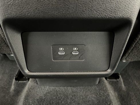 Used 2026 Nissan Rogue SV FWD image 40
