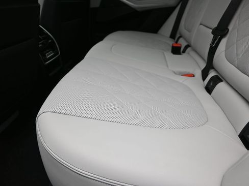 Certified 2026 BMW X5 xDrive40i w/ Climate Comfort Package AWD/4WD image 16