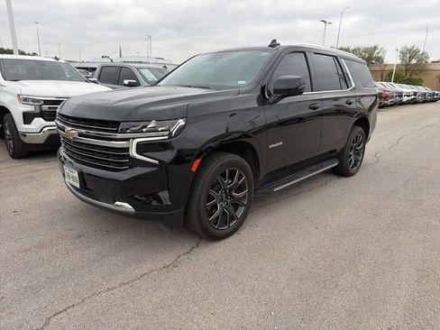 Used 2023 Chevrolet Tahoe LT w/ LT Signature Package image 2