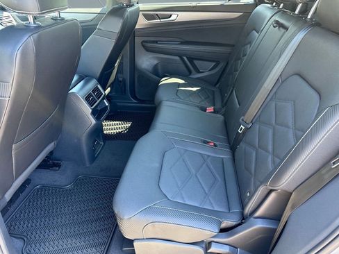 New 2026 Volkswagen Atlas Cross Sport SE image 12
