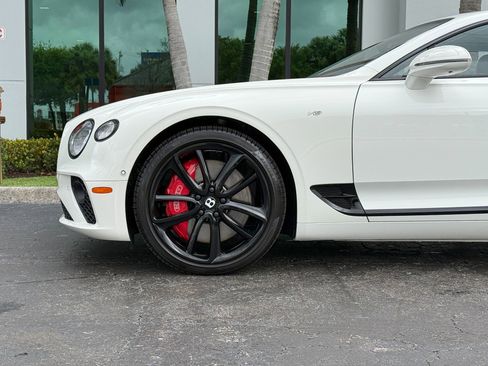 Used 2021 Bentley Continental GT AWD/4WD image 13