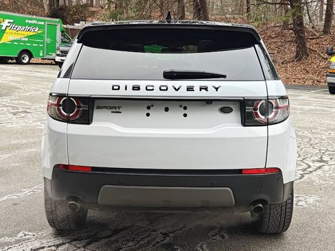 Used 2018 Land Rover Discovery Sport HSE image 5