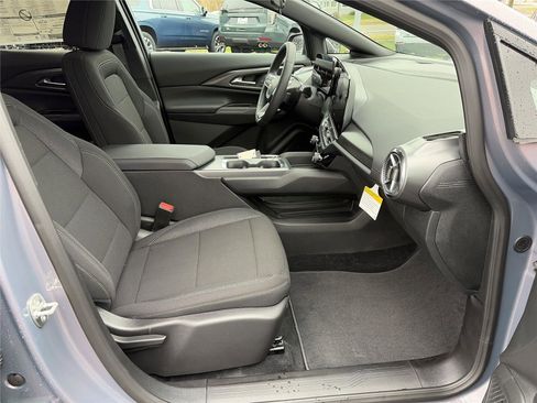 New 2026 Chevrolet Equinox EV LT FWD image 14