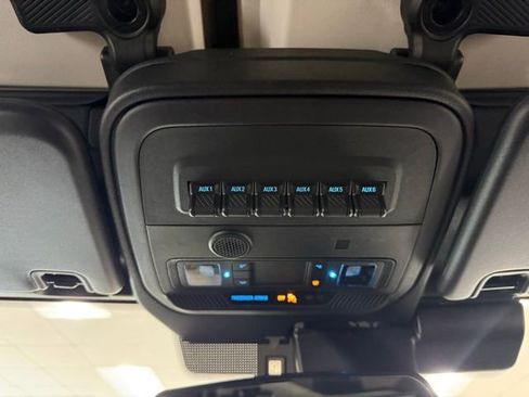 New 2026 Ford Bronco Badlands image 19