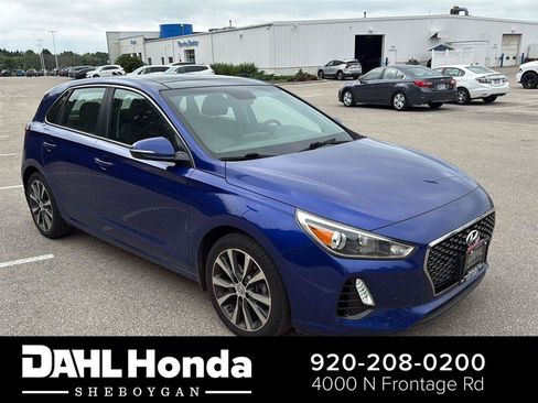 Used 2019 Hyundai Elantra GT w/ Style Package 02 FWD image 1