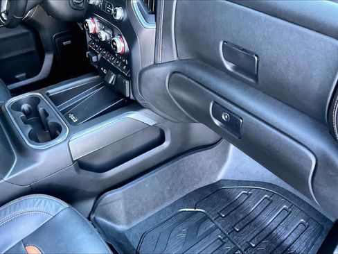 Used 2021 GMC Sierra 1500 AT4 w/ AT4 Value Package image 19
