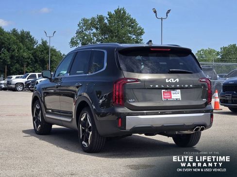 Used 2025 Kia Telluride S AWD/4WD image 8
