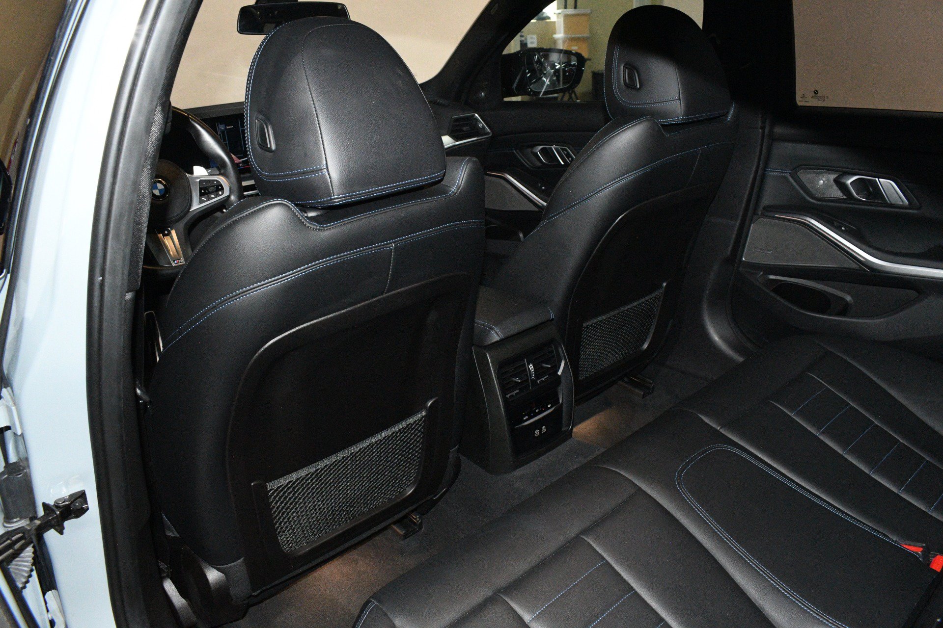 Used 2023 BMW M340i xDrive AWD/4WD image 15