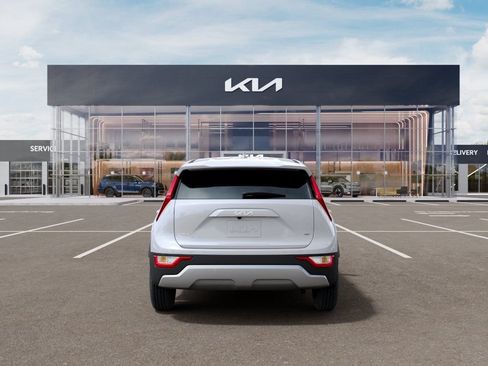New 2026 Kia Niro LX FWD image 5