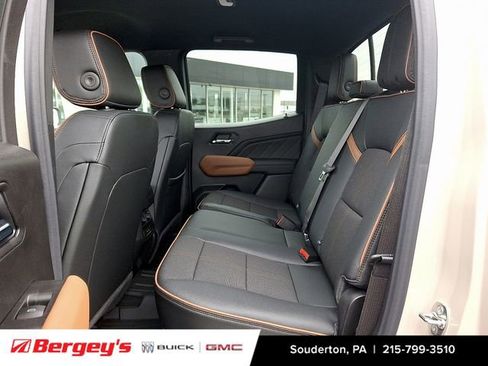 New 2026 GMC Canyon AT4 AWD/4WD image 7