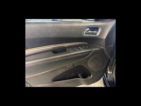 Used 2017 Dodge Durango R/T w/ Technology Group AWD/4WD image 12