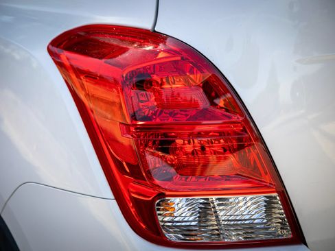 Used 2015 Chevrolet Trax LTZ FWD image 10