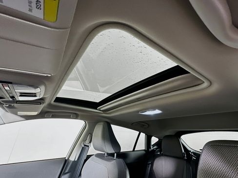 Used 2024 Subaru Crosstrek 2.0i Premium image 24