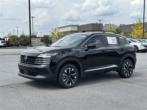 New 2026 Nissan Kicks SV w/ SV Premium Package image 3